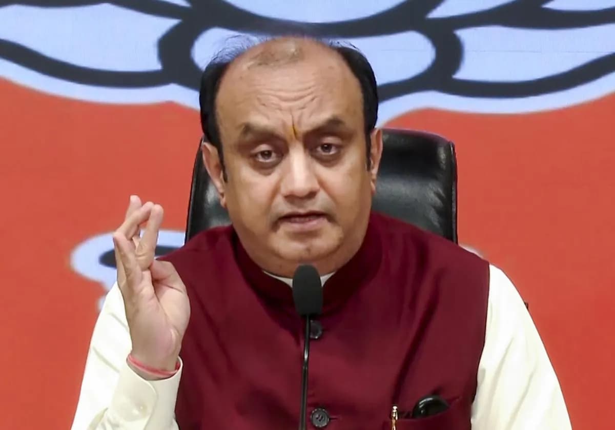 BJP Accuses Congress of ‘Vote Theft’ Hypocrisy, Questions Opposition to Voter Roll Revision BJP Accuses Congress of ‘Vote Theft’ Hypocrisy, Questions Opposition to Voter Roll Revision