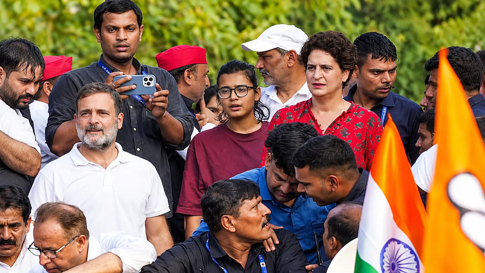 INDIA Bloc Approaches Supreme Court Over Voter Roll Deletions, Demands Electoral Accountability