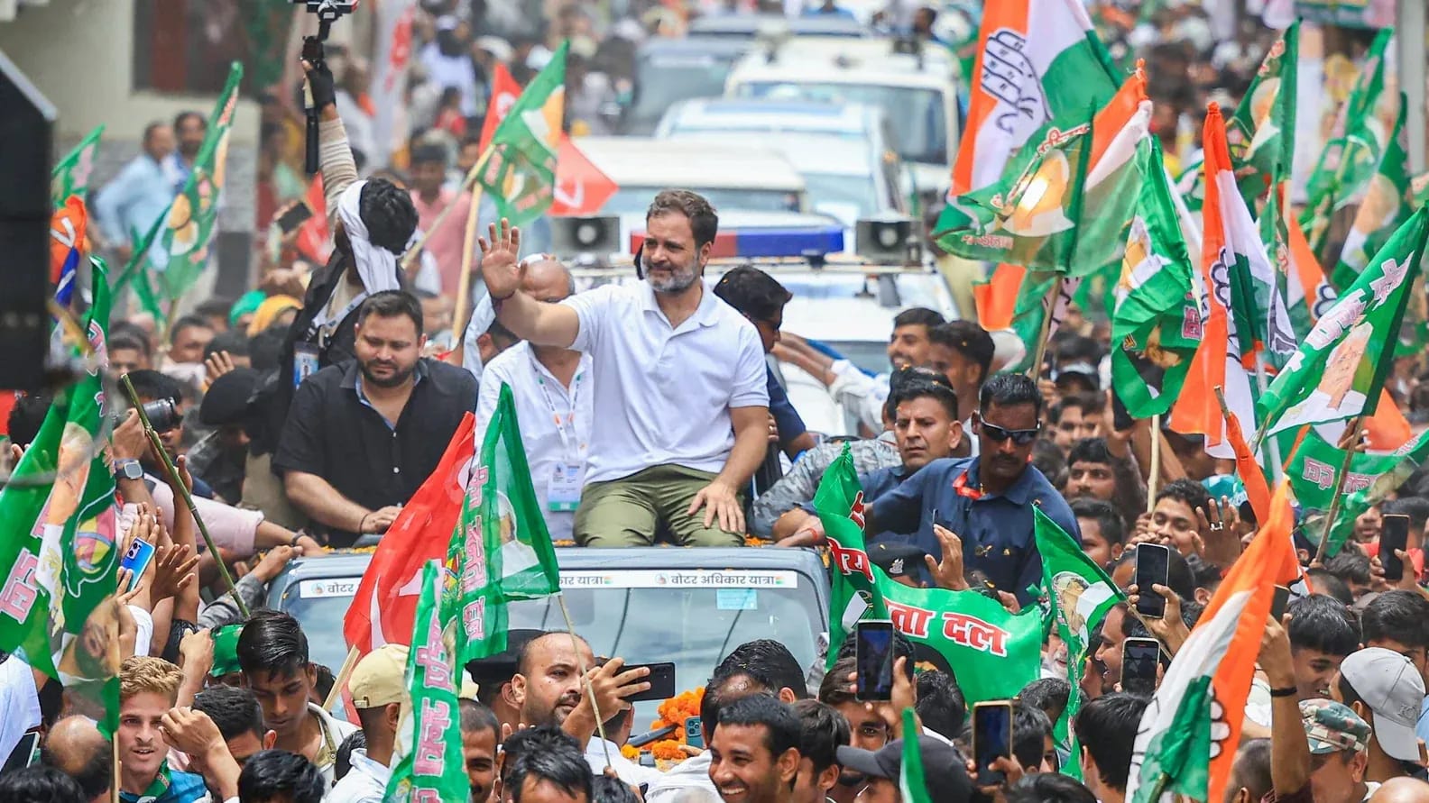 Bihar Congress Rift Deepens as 29 Leaders Face Show-Cause Notices
