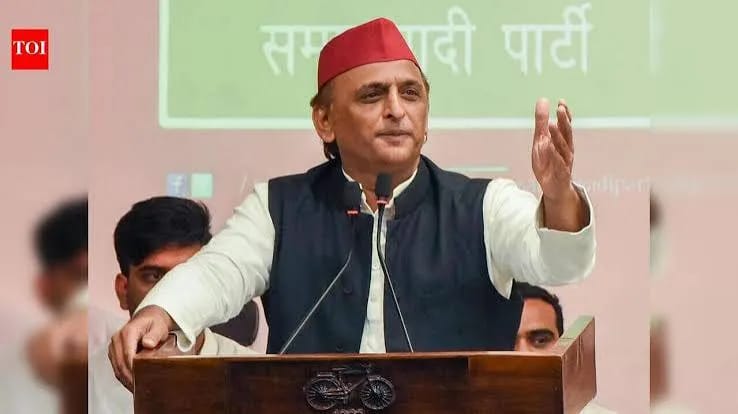 Akhilesh Yadav’s SP Skips Kharge Lunch: INDIA Bloc Unity Under Spotlight