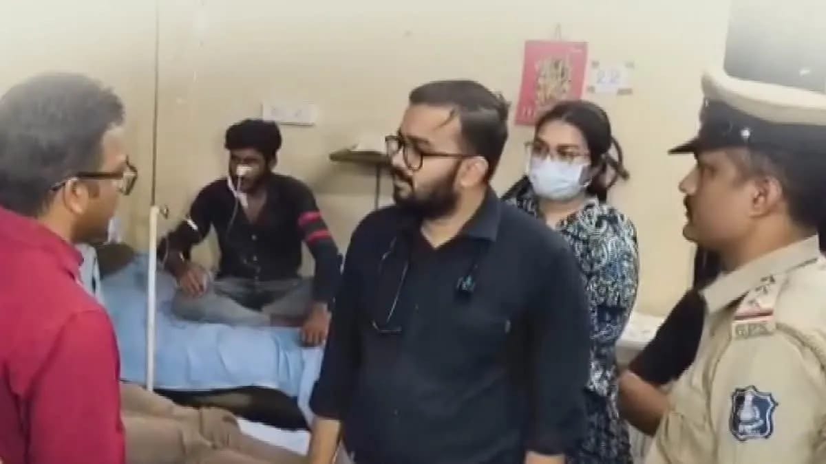 Gujarat Opposition Steps Up Attack on Government After Bhavnagar Hooch Tragedy Gujarat Opposition Steps Up Attack on Government After Bhavnagar Hooch Tragedy