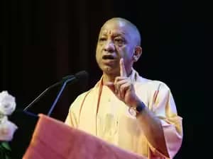 Uttar Pradesh Politics Heats Up as Yogi Adityanath Steps Up Outreach Ahead of 2027 Elections