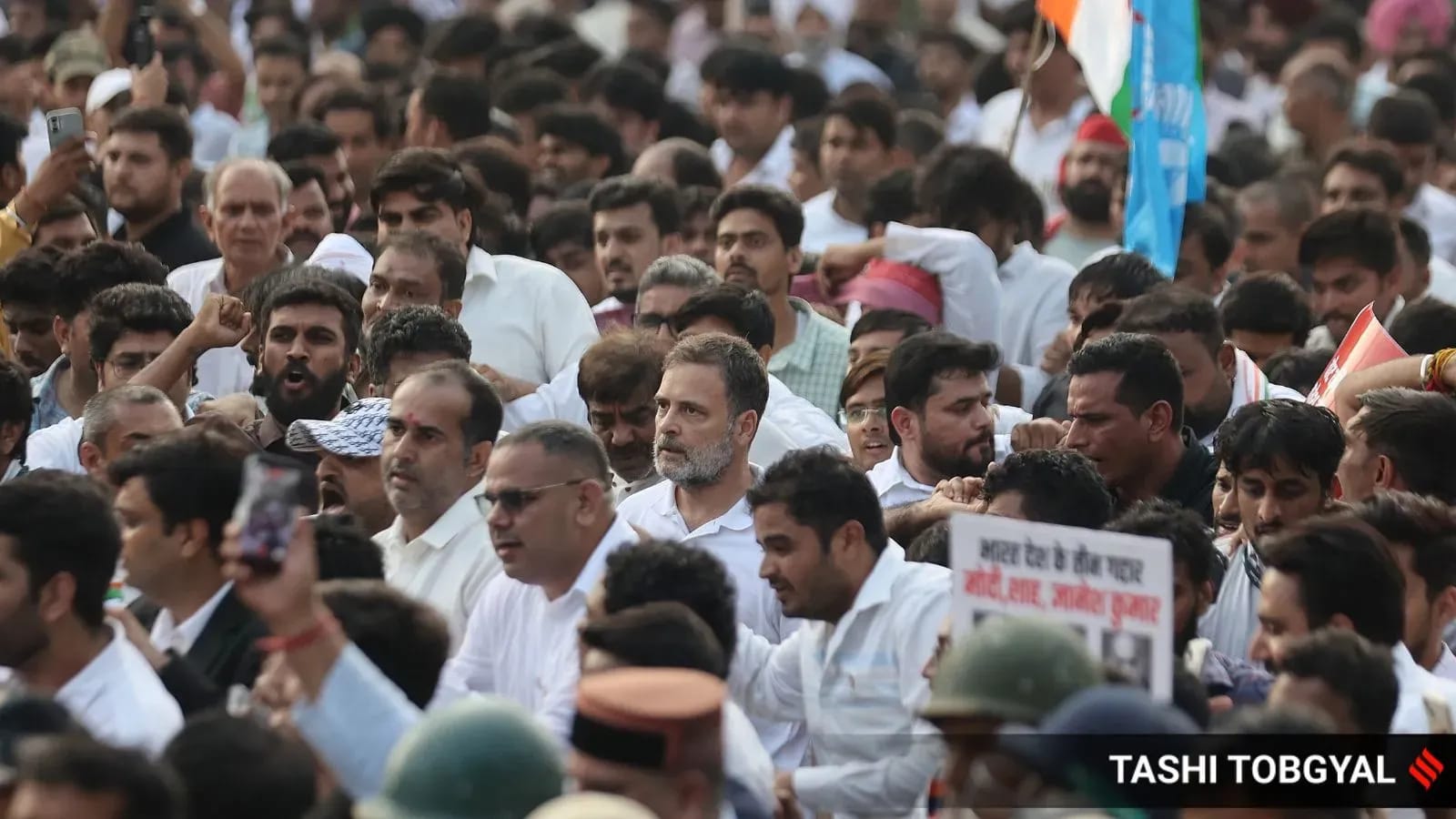 Rahul Gandhi Tracks Protest Attendance as Congress Steps Up Anti-CEC Campaign Rahul Gandhi Tracks Protest Attendance as Congress Steps Up Anti-CEC Campaign