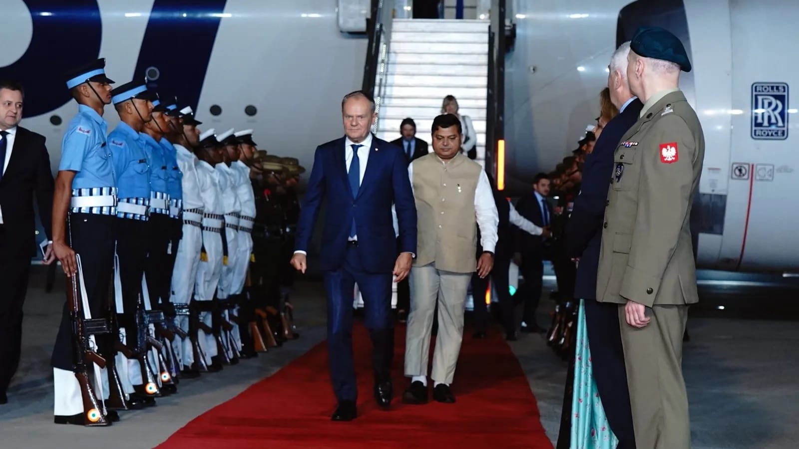 Donald Tusk Meets Narendra Modi as Poland Seeks Defence Industry Partnerships with India Donald Tusk Meets Narendra Modi as Poland Seeks Defence Industry Partnerships with India