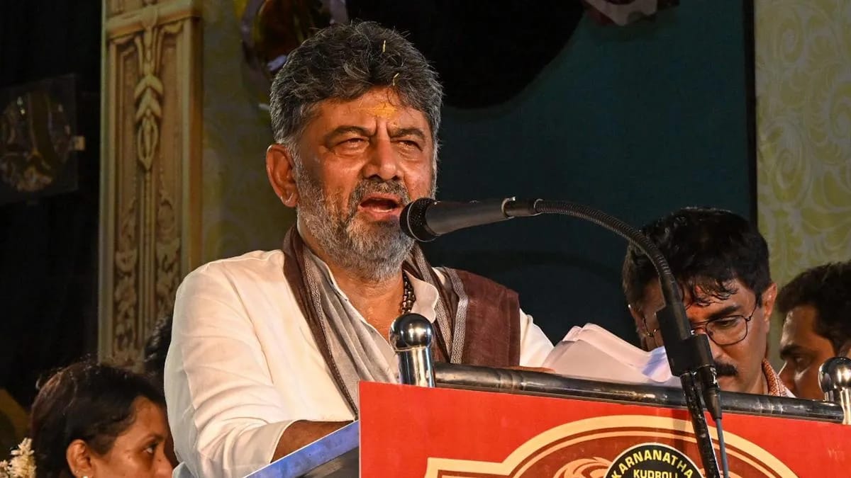 DK Shivakumar Alleges Attempted Sting Operation Using Meta AI Glasses, Congress Leaders Seek Probe DK Shivakumar Alleges Attempted Sting Operation Using Meta AI Glasses, Congress Leaders Seek Probe